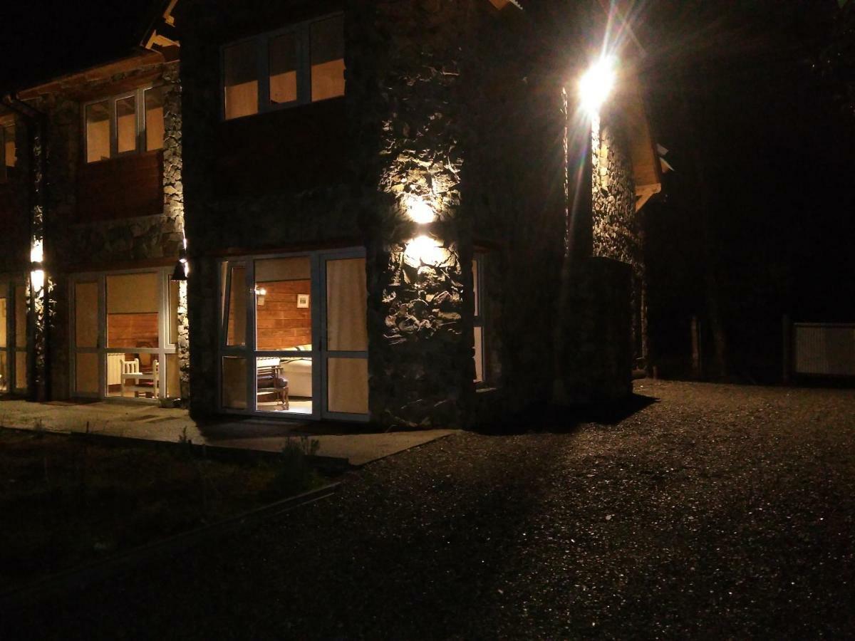 Hosteria Bajo Cero Villa La Angostura Exteriér fotografie